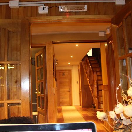 Hostal Fernando De Magalhaes Punta Arenas Ngoại thất bức ảnh