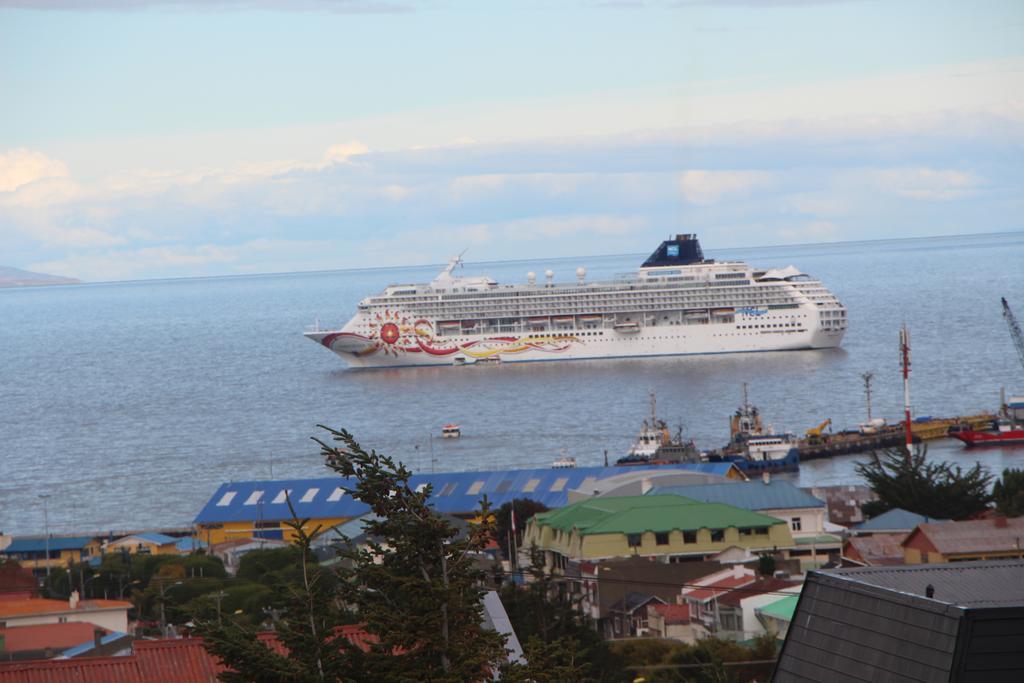 Hostal Fernando De Magalhaes Punta Arenas Ngoại thất bức ảnh