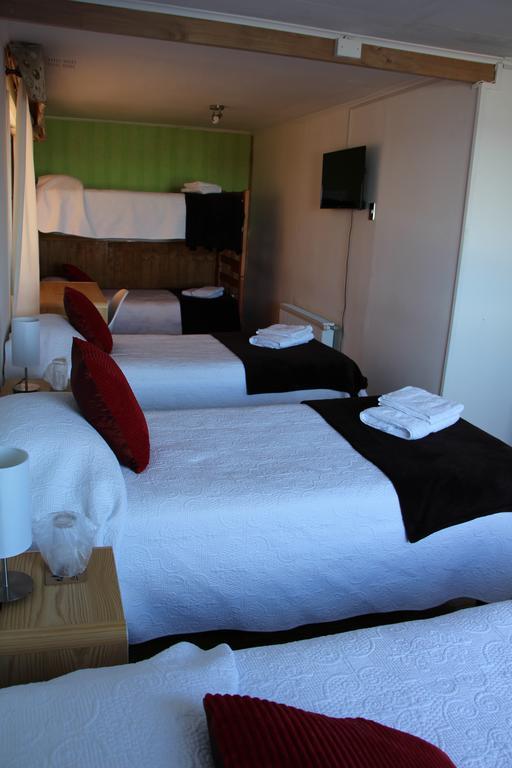 Hostal Fernando De Magalhaes Punta Arenas Ngoại thất bức ảnh