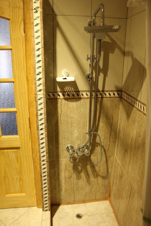 Hostal Fernando De Magalhaes Punta Arenas Ngoại thất bức ảnh